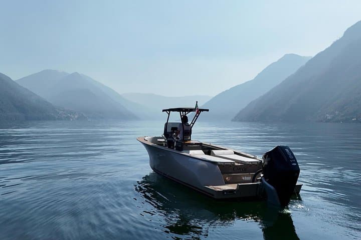 Private Boat Tour On Lake Como — photo 1 of 17
