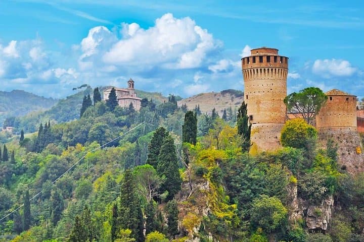 BEST MEDIEVAL VILLAGES GETAWAY - Private Day Tour from Ravenna — photo 1 of 34