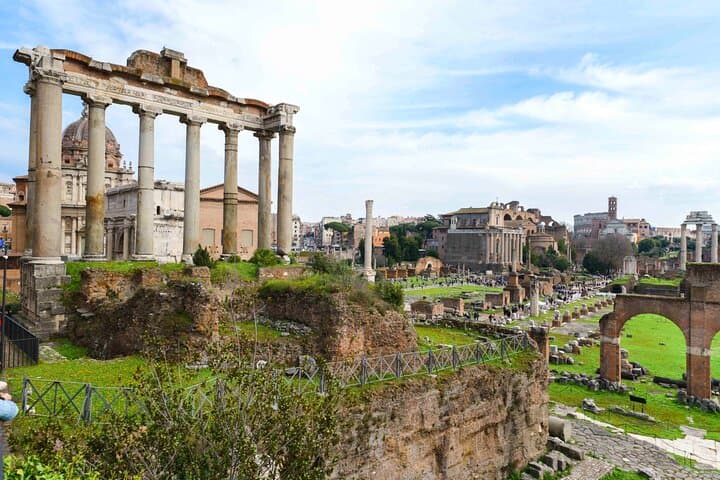 Rome: Colosseum, Forum & Palatine Hill Guided Tour – Best Value — photo 1 of 13