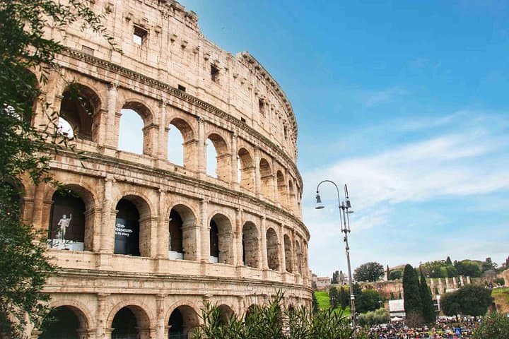 Private Tour: Colosseum with Arena, Palatine Hill and Roman Forum — photo 1 of 9