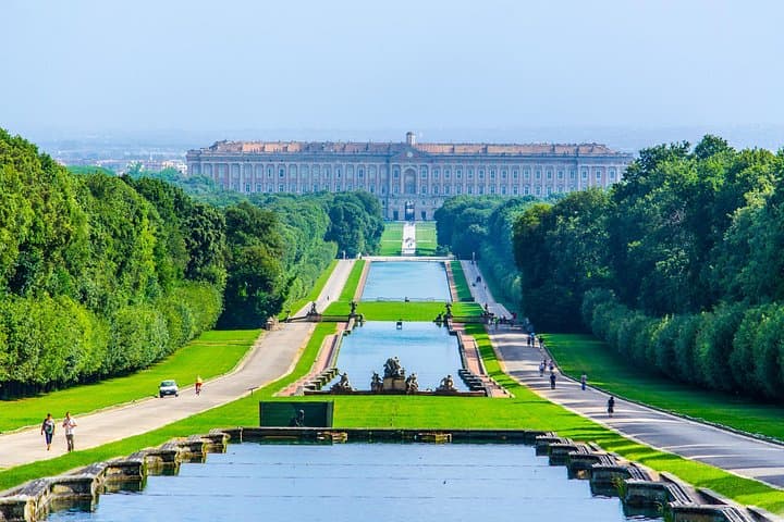 Direct transfer from Naples to Caserta with private local driver — photo 1 of 14