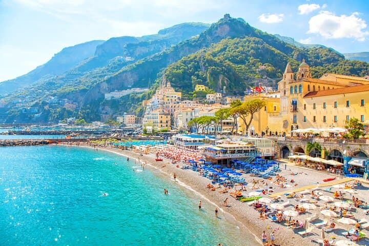 Positano: Amalfi Coast Small-Group Boat Tour with Swim and Drinks — photo 1 of 18