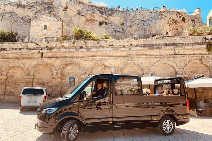 Tour Sassi — photo 1 of 6