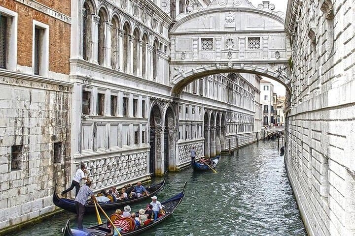 Venice Deluxe Tour — photo 1 of 10