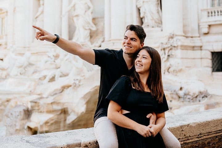Private Photoshoot in Rome with a Local — photo 1 of 7