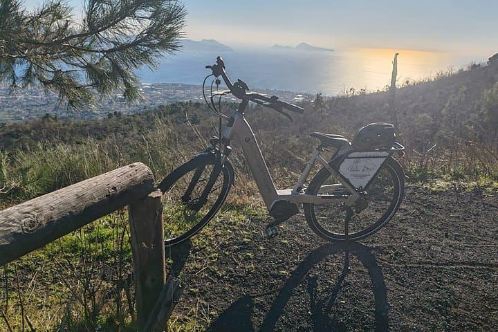 Vesuvius by E-Bike from Naples: Sustainable Tour with Aperitif — photo 1 of 6
