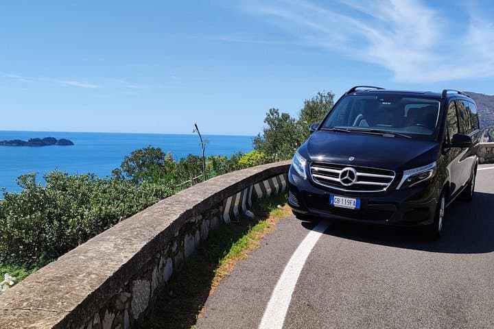 Transfer between Sorrento and Rome (One Way or Return) — photo 1 of 6