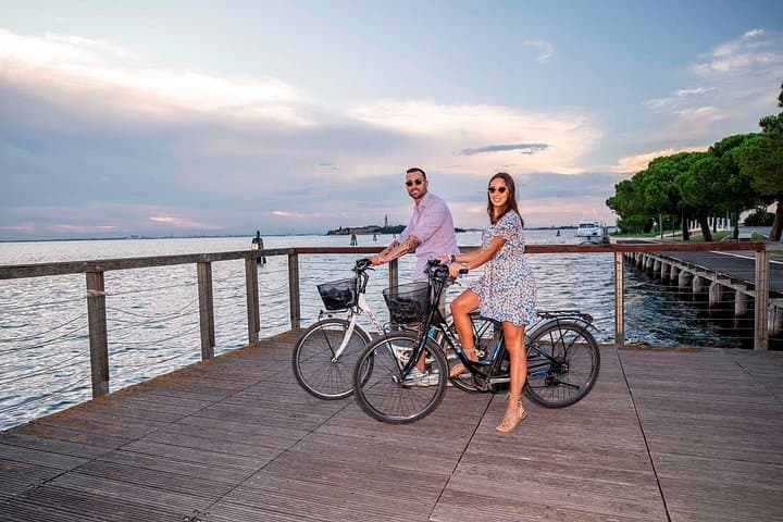 Venice Bike Tour — photo 1 of 9