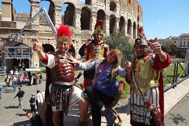 Colosseum Arena, Imperial Forums and Capitoline Hill Guided Tour — photo 1 of 9