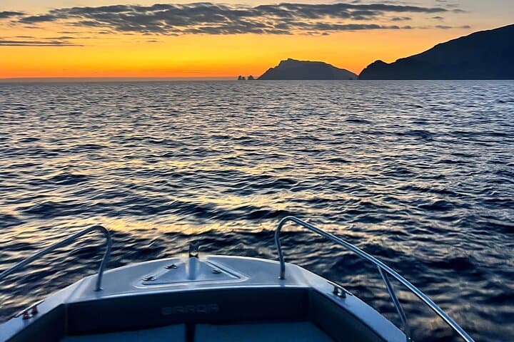 From Sorrento Private Sunset Cruise with Prosecco and Snacks — photo 1 of 27