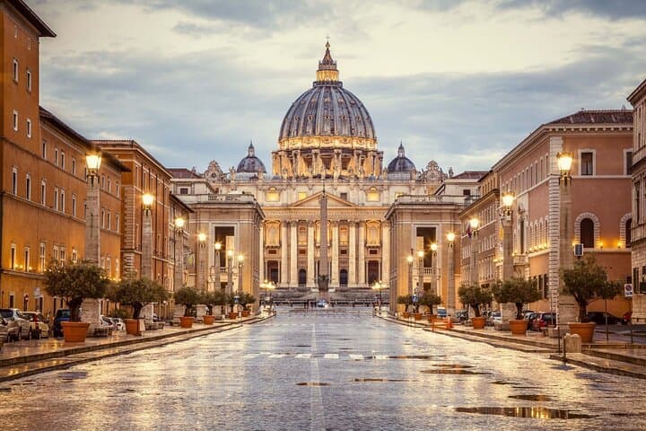 Vatican City St. Peter's Basilica Reserved Entry and Audio Guide — photo 1 of 9