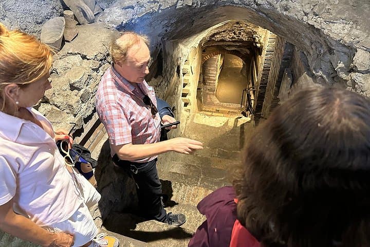 Capuchins' Crypt and St. Clemente's Undergrounds Tour in Rome — photo 1 of 8