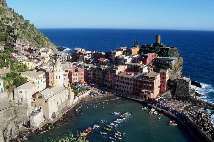 Lemon tour in Vernazza with tasting of our limoncino and wine — photo 1 of 14