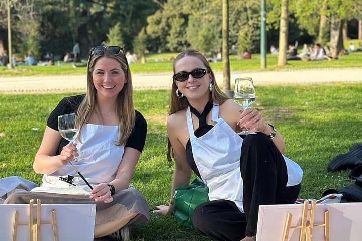 Paint 'n Sip Picnic at Parco Sempione — photo 1 of 6