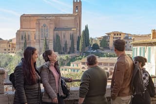 Exclusive Tour of Siena Santa with Rich Final Tasting