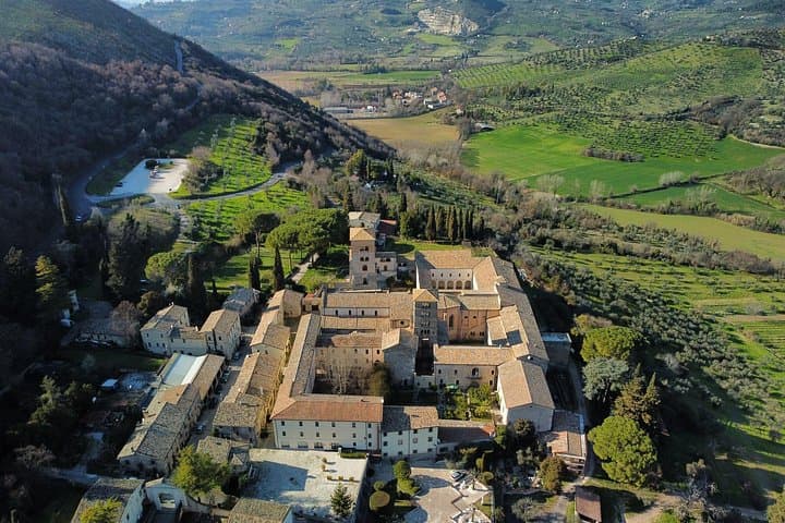 Private Tour of the Medieval Village and Farfa Abbey — photo 1 of 8