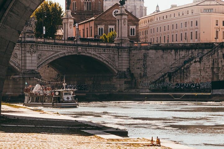 Rome Tiber River Boat Cruise — photo 1 of 3