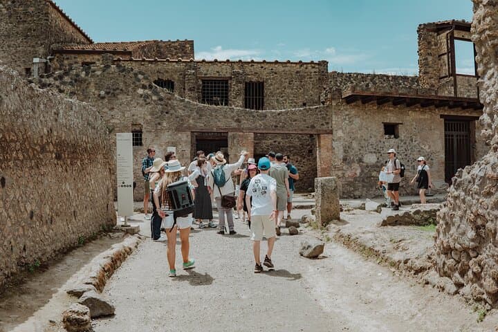 Pompeii & Villa of Mysteries Small Group Tour with Archaeologist — photo 1 of 8