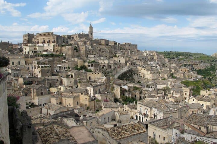FAST TO MATERA: Guided Tour with bus, from Bari — photo 1 of 7