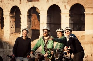 Rome City Small Group Bike Tour with quality Bike or E-Bike