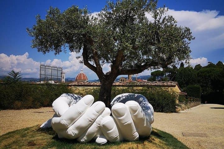 Private 3.5hr Walking Tour of Palazzo Pitti and Boboli Gardens — photo 1 of 2
