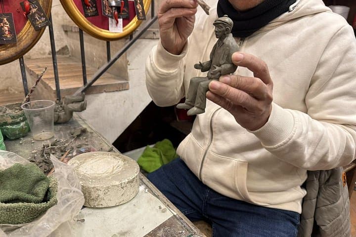 Naples in Depth: A Traditional Craft and Street Food Experience — photo 1 of 3