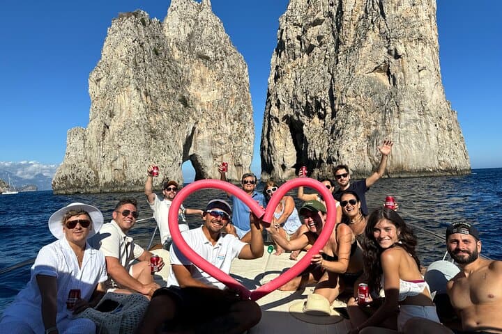 Iconic Capri & Blue Grotto Boat Tour from Sorrento — photo 1 of 19