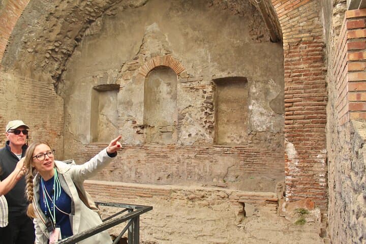 Skip the Line Pompeii Guided Tour from Sorrento — photo 1 of 13