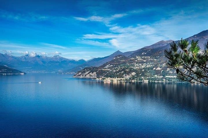 Private Transfer from Malpensa Airport to Lake of Como — photo 1 of 14