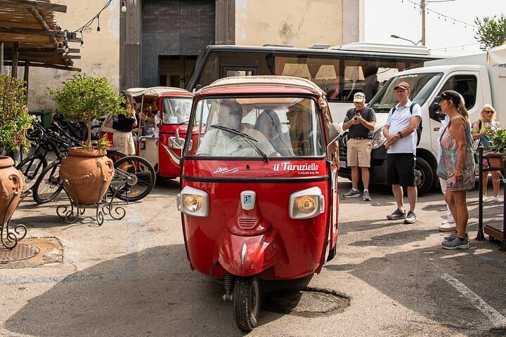 Sorrento Tour: Lemon Garden, Mozzarella show with Ape Ride — photo 1 of 43