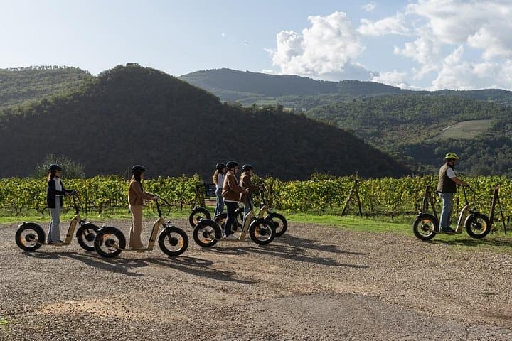 Sustainable Tuscany E-Scooter Ride, Wine Tasting & Lunch — photo 1 of 3
