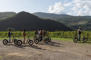 Sustainable Tuscany E-Scooter Ride, Wine Tasting & Lunch