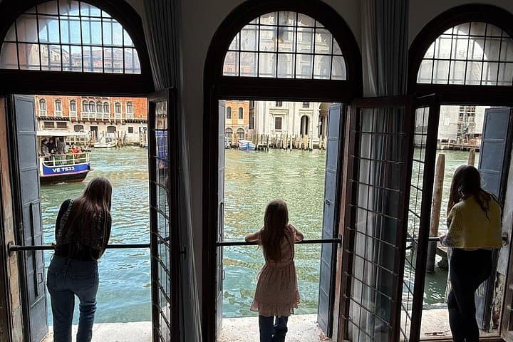 Venice: City Highlights with Spritz and Cicchetti — photo 1 of 15
