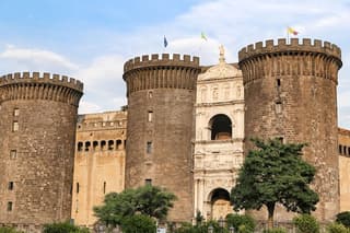 Best Intro to Naples in 2 hours with a Local