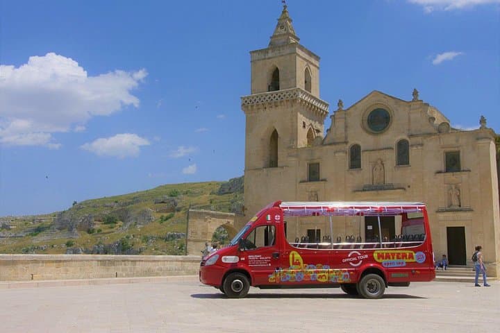 Panoramic Tour of the Sassi of Matera in Open-Bus with House-Cave — photo 1 of 6