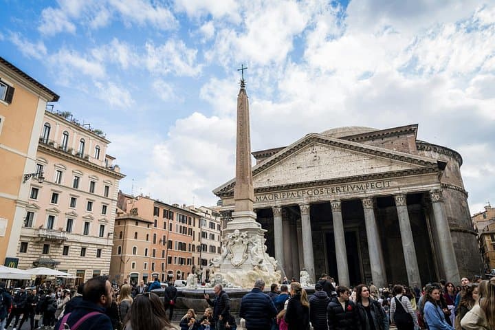 Pantheon Guided Tour & Discover Rome’s Ancient Marvel — photo 1 of 5