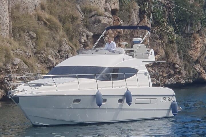 Exclusive Boat Tour on the Palermo Coast Baia Mondello — photo 1 of 14
