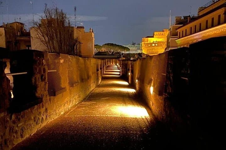 Vatican: Papal Secret Tunnel Tour and Castel Sant'Angelo Ticket — photo 1 of 5