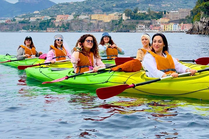 Kayaking in Sorrento private daily Kayak Tour — photo 1 of 8