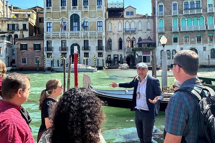 Venice City Highlights Tour with Local Guide — photo 1 of 14