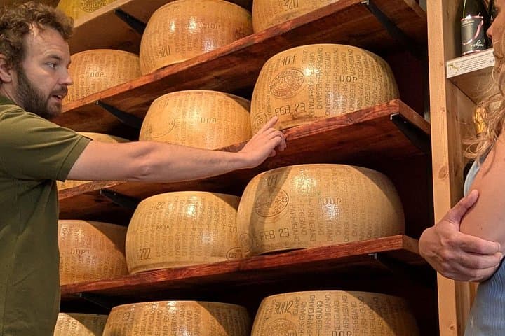 Parma Food Tour with Sightseeing and Parmesan Tasting — photo 1 of 10