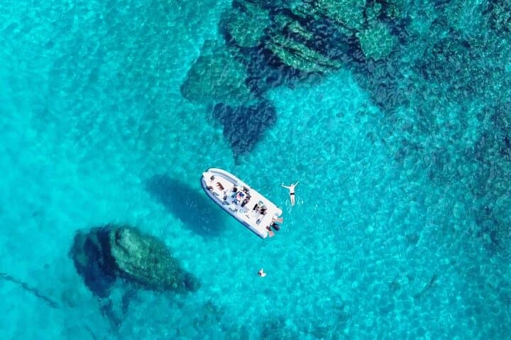 From Olbia: dinghy tour with snorkeling at Tavolara — photo 1 of 9