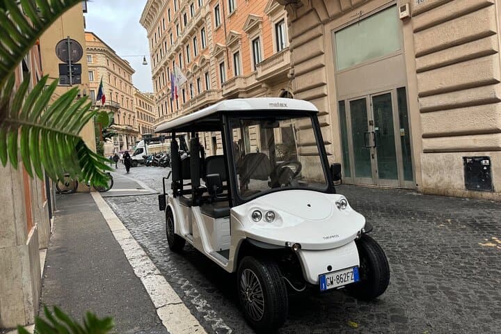 Rome Golf Cart Tour of Must See Landmarks — photo 1 of 10