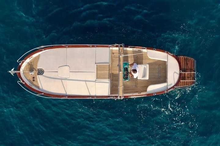 Amalfi Coast private boat excursion — photo 1 of 17