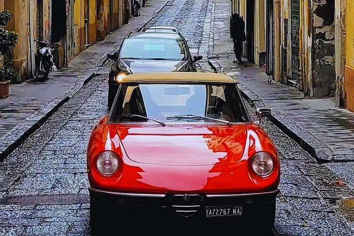 Naples Scenic Tour on a Vintage Car — photo 1 of 13