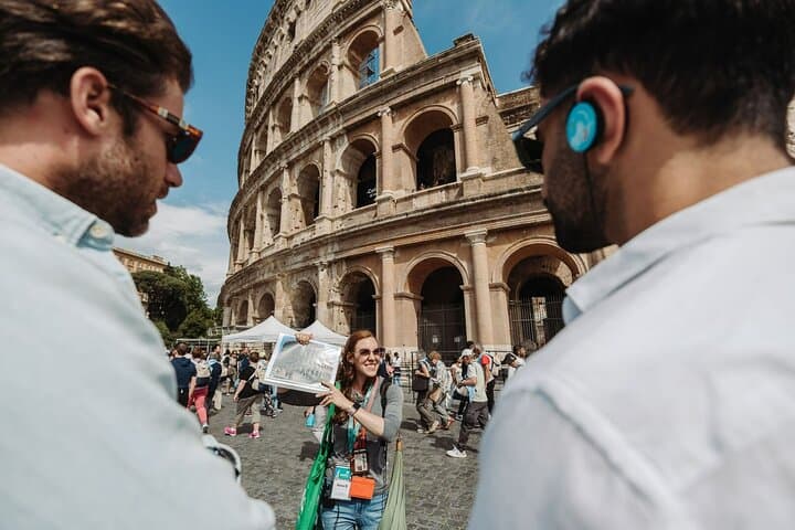 Rome Colosseum Guided Tour with Roman Forum & Palatine Hill — photo 1 of 10