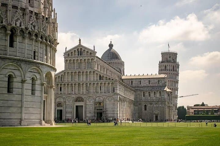 Pisa highlights tour with Leaning Tower entry from Florence — photo 1 of 7