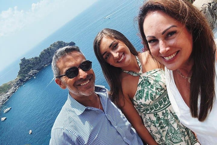 Transfer from Sorrento to Rome or Vice Versa — photo 1 of 7
