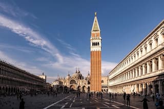 Venice in one day: Walk among the main attractions