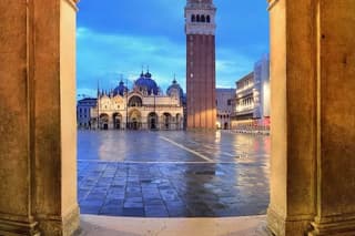 Self-Guided Tour: The Heart of Venice (English)